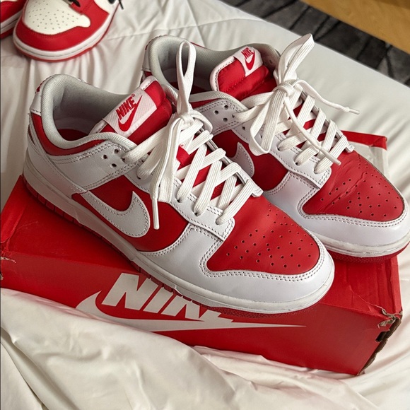 Nike dunks red & white - Picture 3 of 7